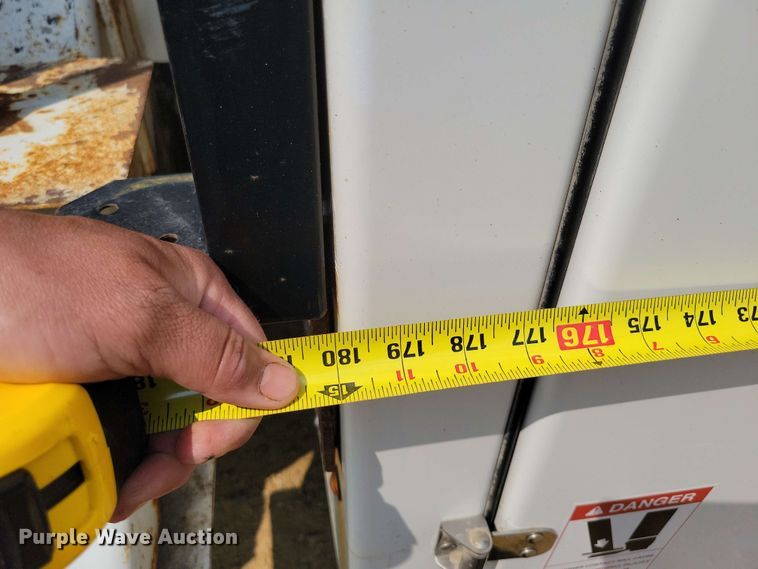 image for item DX6995 2013 Freightliner M2 bucket truck