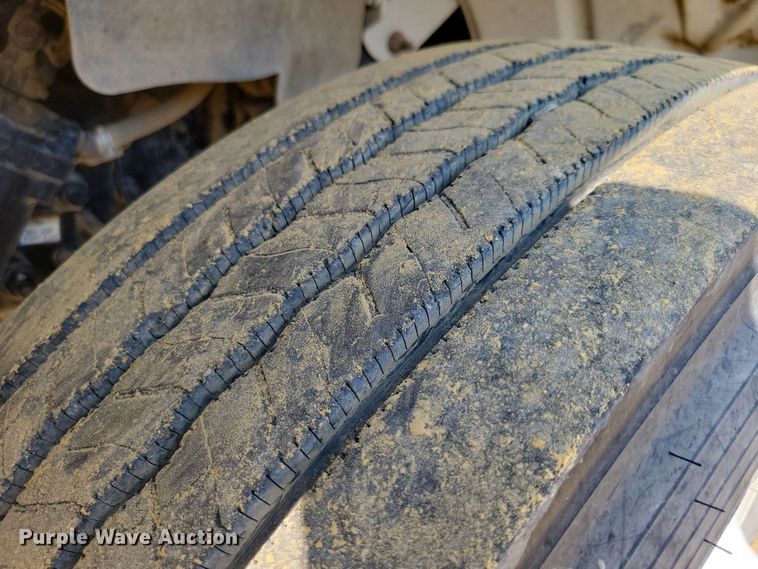 image for item DX6995 2013 Freightliner M2 bucket truck