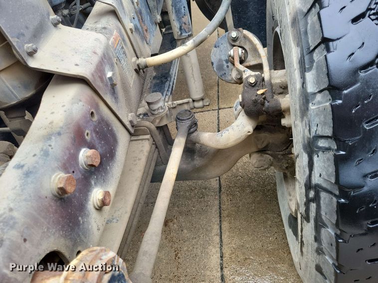 image for item DX6997 1990 Mack RB690S dump truck