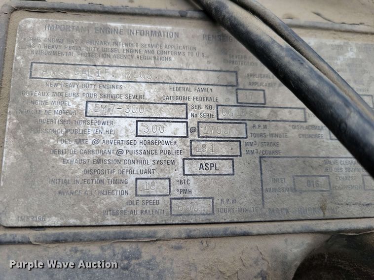 image for item DX6997 1990 Mack RB690S dump truck