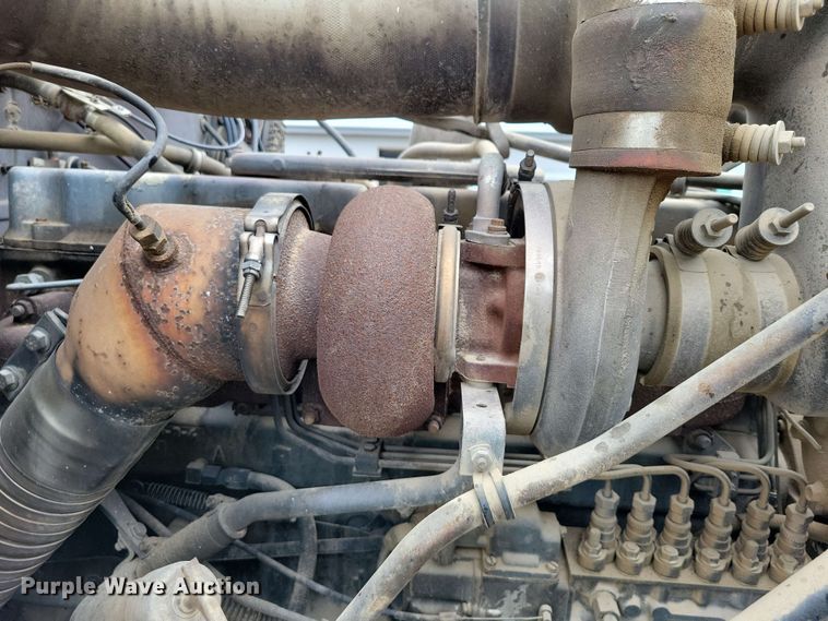 image for item DX6997 1990 Mack RB690S dump truck