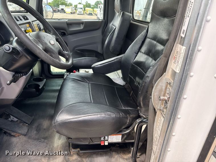 image for item DY0018 2019 Peterbilt 337 fuel truck