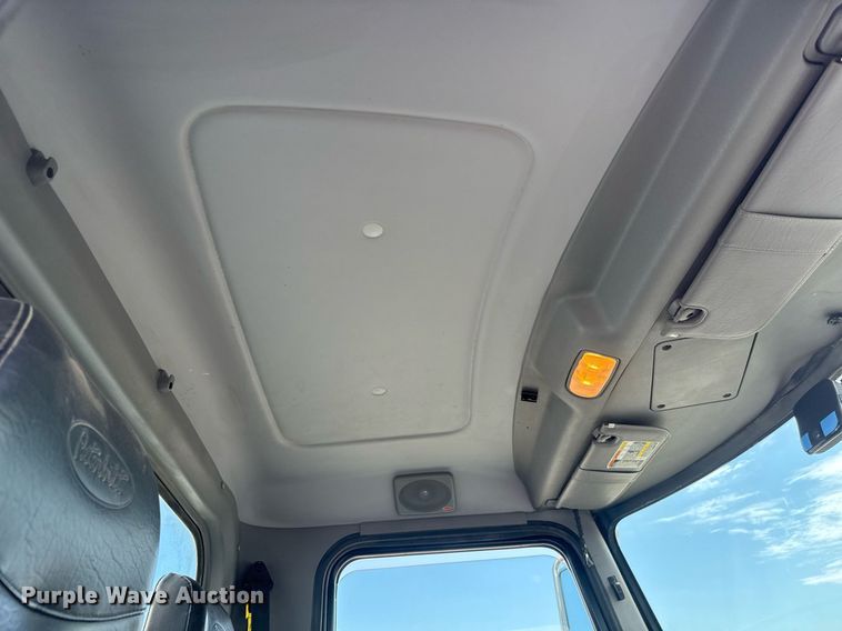 image for item DY0018 2019 Peterbilt 337 fuel truck