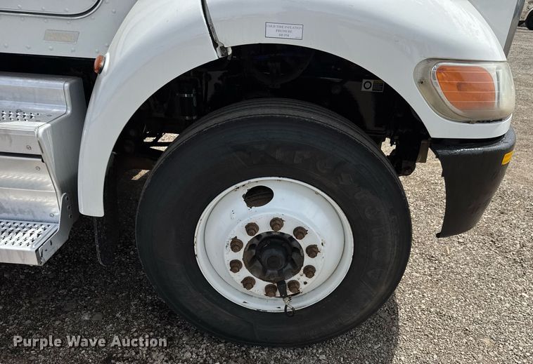 image for item DY0018 2019 Peterbilt 337 fuel truck