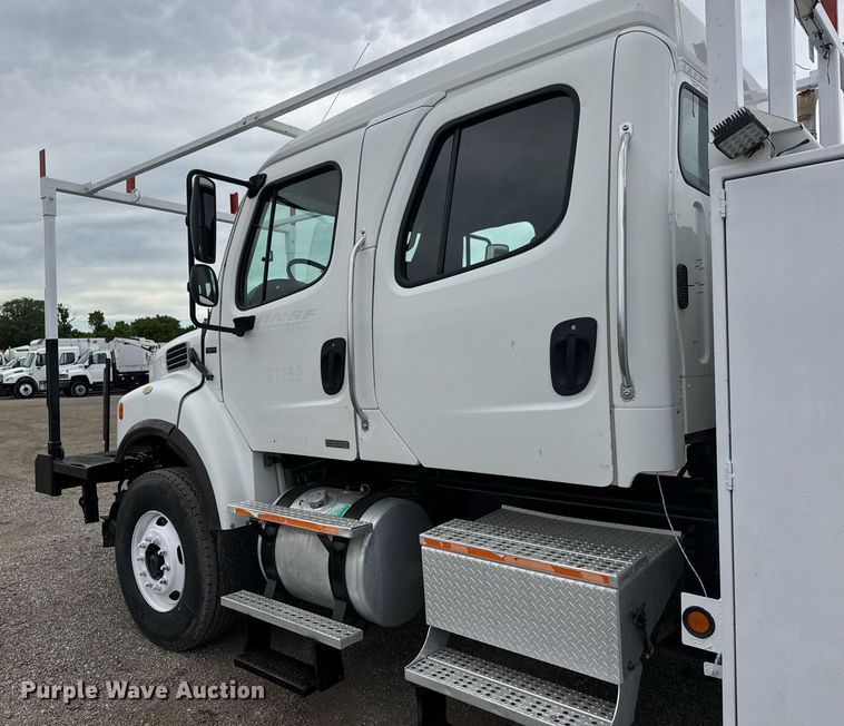 image for item DY0021 2007 Freightliner Business Class M2 Crew Cab crane truck