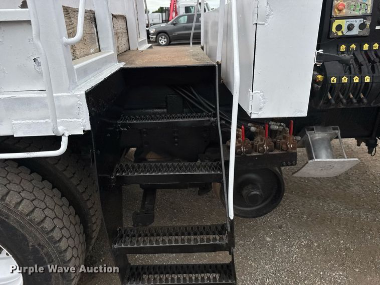 image for item DY0021 2007 Freightliner Business Class M2 Crew Cab crane truck