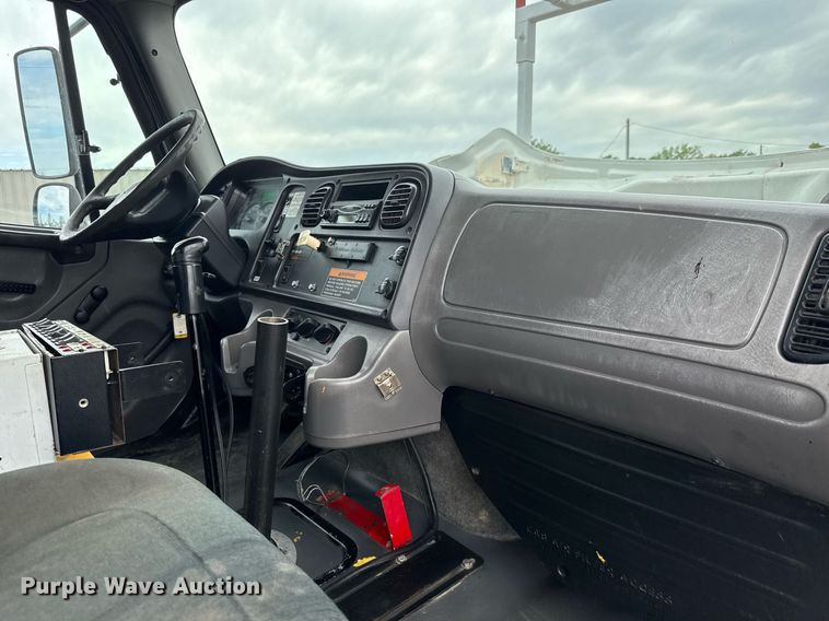 image for item DY0021 2007 Freightliner Business Class M2 Crew Cab crane truck