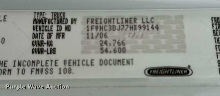 image for item DY0021 2007 Freightliner Business Class M2 Crew Cab crane truck