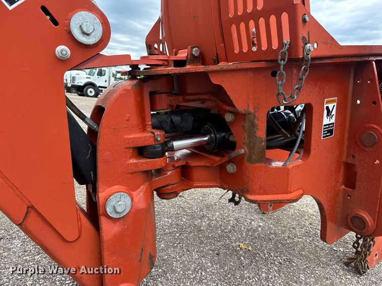 image for item DY0049 2005 Ditch Witch A720 Backhoe attachment