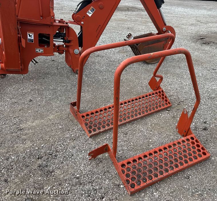 image for item DY0049 2005 Ditch Witch A720 Backhoe attachment