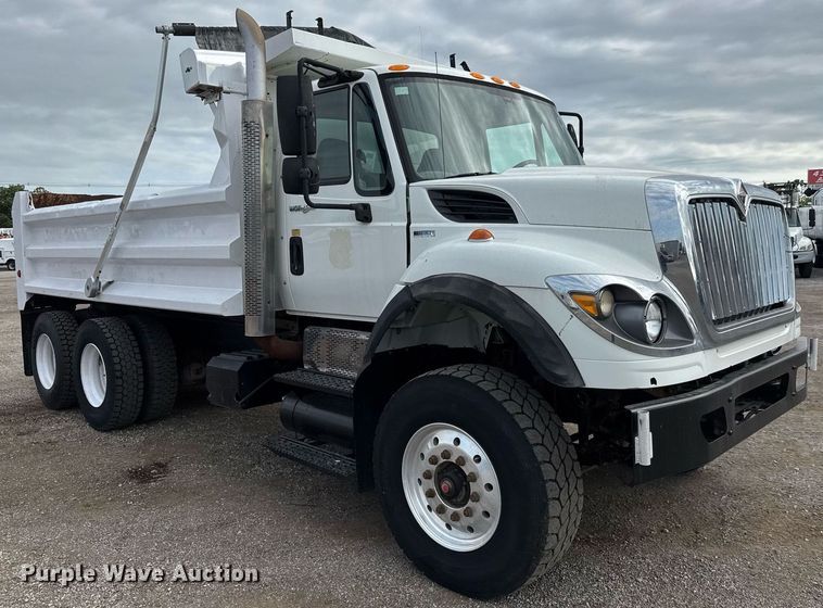 image for item DY0059 2011 International 7600 dump truck