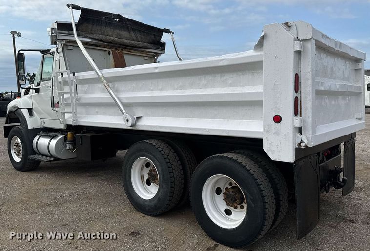 image for item DY0059 2011 International 7600 dump truck