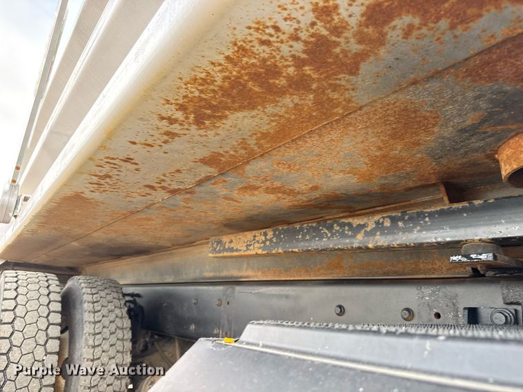 image for item DY0059 2011 International 7600 dump truck