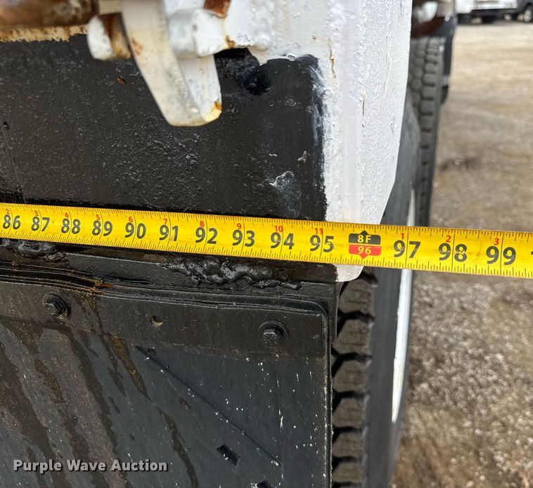 image for item DY0059 2011 International 7600 dump truck