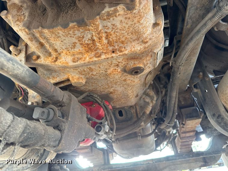 image for item DY0059 2011 International 7600 dump truck