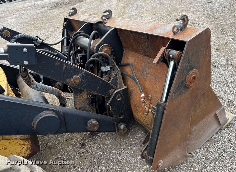 image for item DY0062 2002 Caterpillar 420D  backhoe