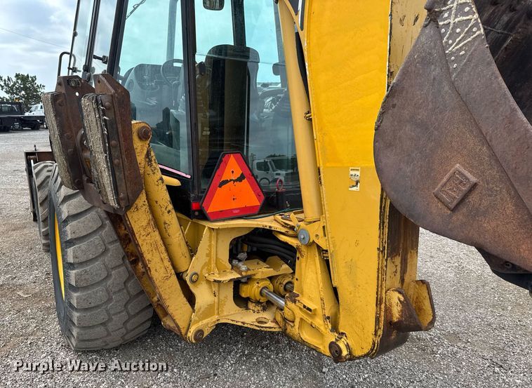 image for item DY0062 2002 Caterpillar 420D  backhoe
