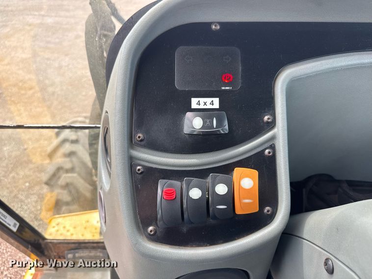 image for item DY0062 2002 Caterpillar 420D  backhoe