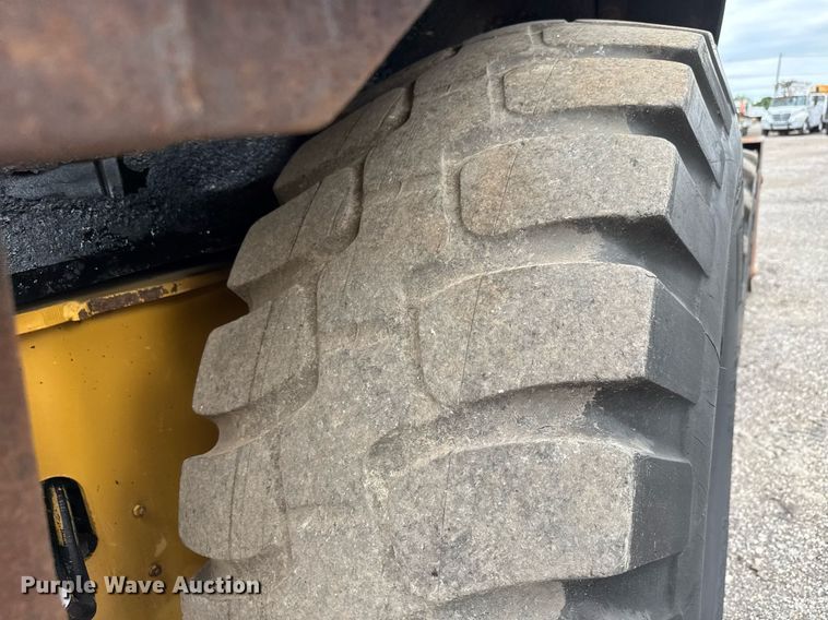 image for item DY0062 2002 Caterpillar 420D  backhoe