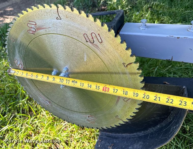 image for item DY0134 AST Solutions tree saw