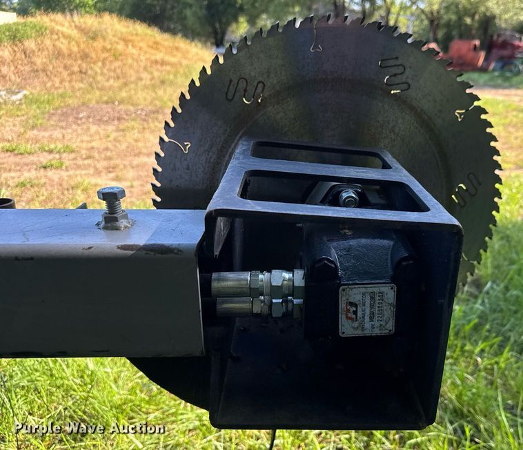 image for item DY0134 AST Solutions tree saw