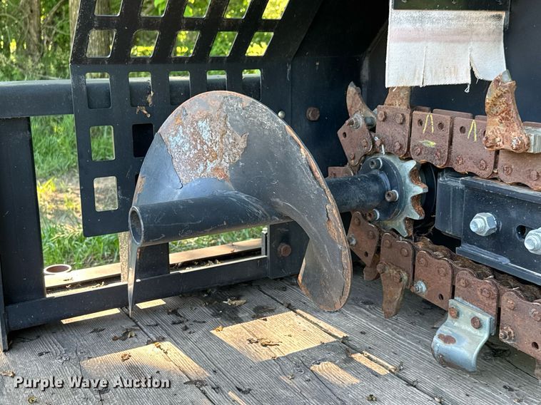 image for item DY0135 Skid steer trencher