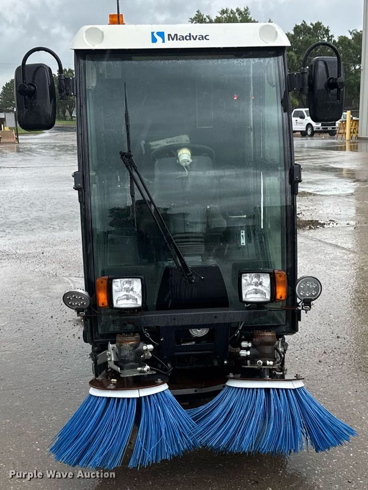 image for item DY0160 Madvac LS100 street sweeper