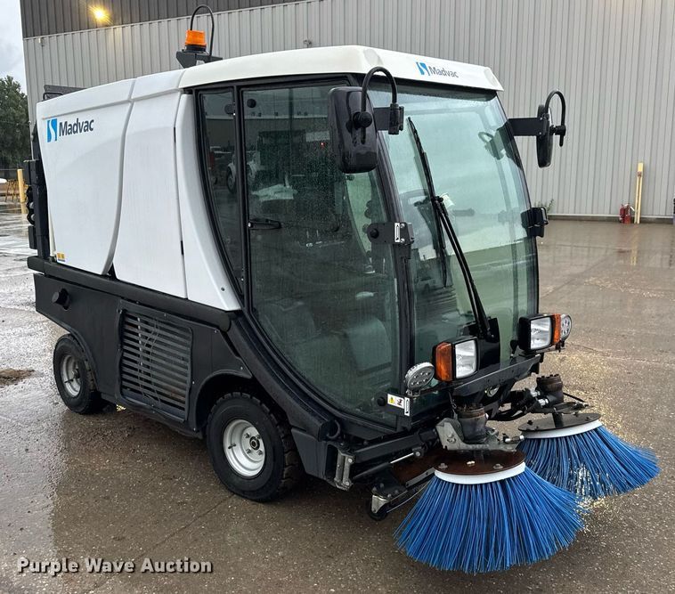 image for item DY0160 Madvac LS100 street sweeper