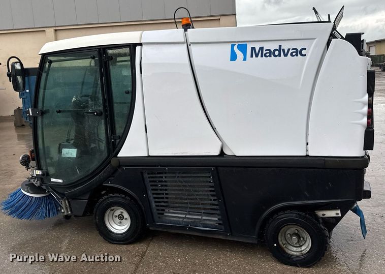 image for item DY0160 Madvac LS100 street sweeper