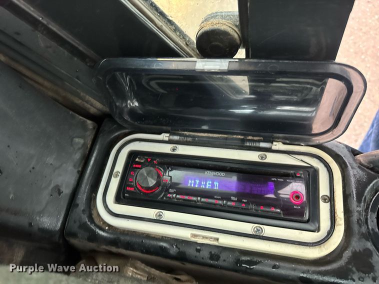 image for item DY0160 Madvac LS100 street sweeper