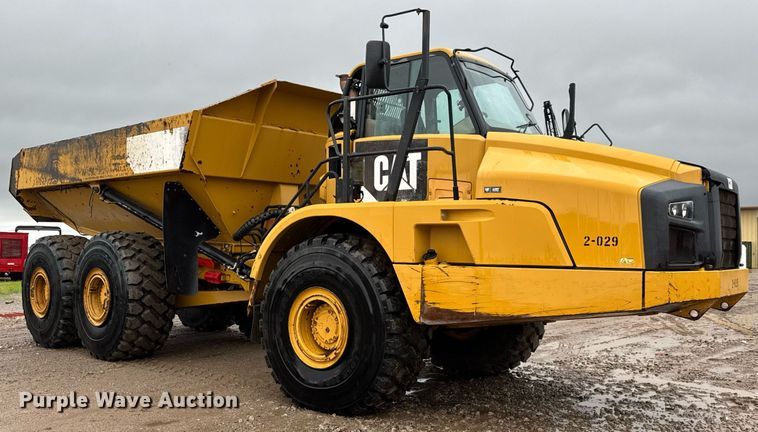 image for item DY0161 2011 Caterpillar 740B articulated haul truck