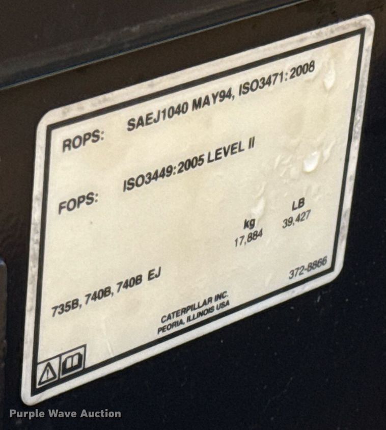 image for item DY0161 2011 Caterpillar 740B articulated haul truck