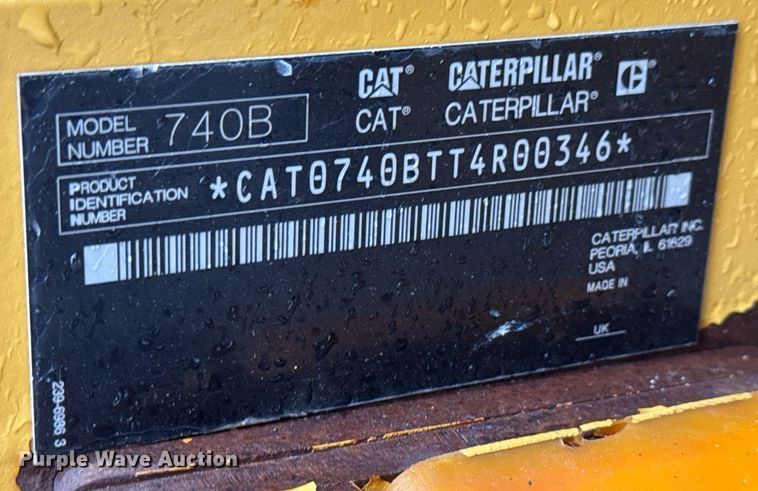 image for item DY0161 2011 Caterpillar 740B articulated haul truck