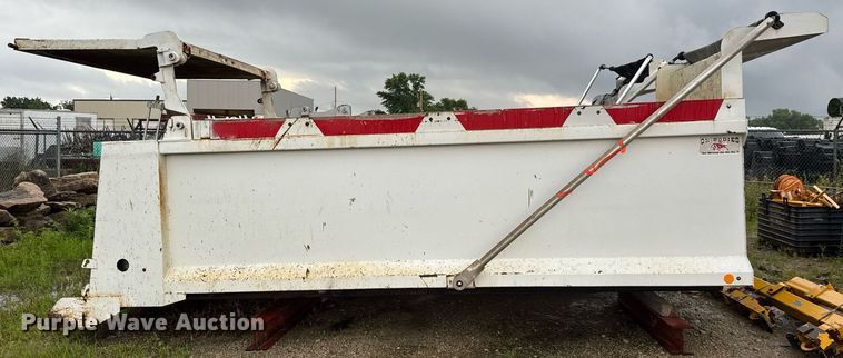 image for item DY0162 Ox Bodies dump bed