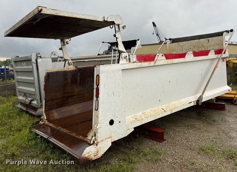 image for item DY0162 Ox Bodies dump bed