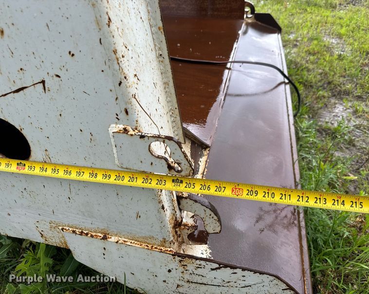 image for item DY0162 Ox Bodies dump bed