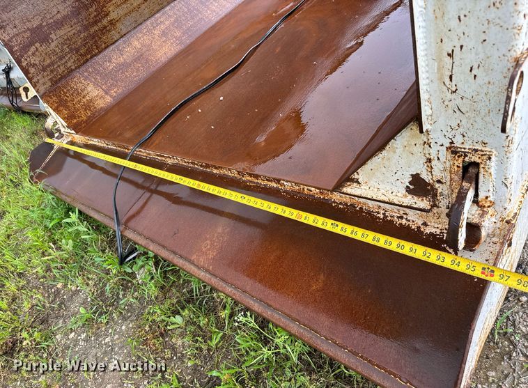 image for item DY0162 Ox Bodies dump bed