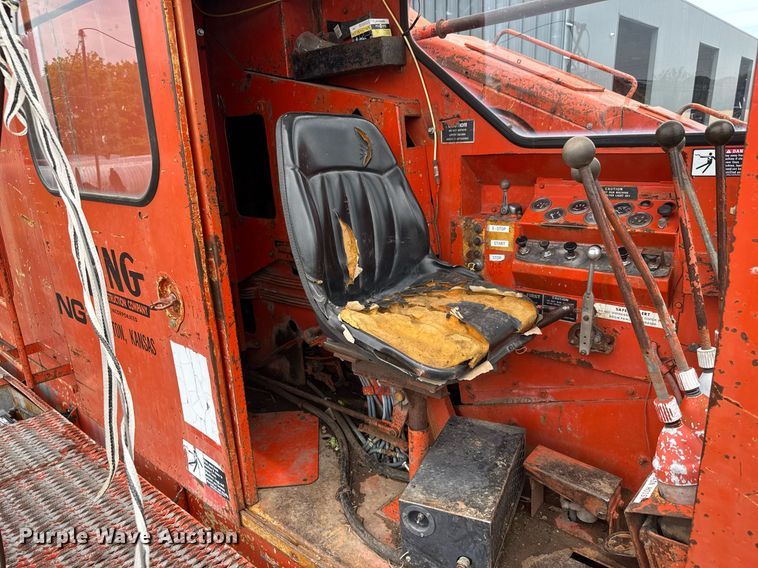 image for item DY0172 1976 Koehring 440 crane