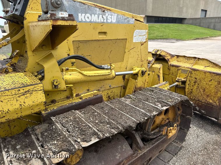 image for item DY0173 1996 Komatsu D37E-5 dozer