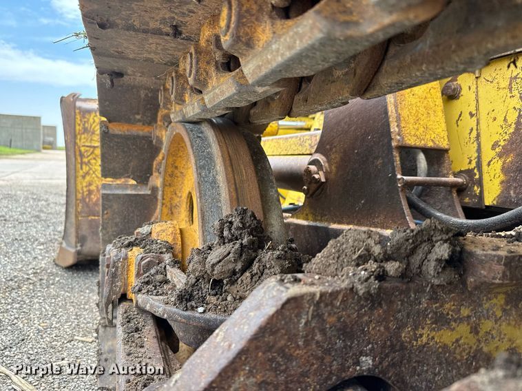 image for item DY0173 1996 Komatsu D37E-5 dozer