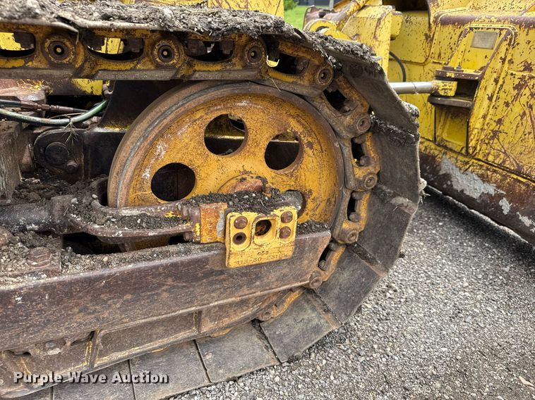 image for item DY0173 1996 Komatsu D37E-5 dozer