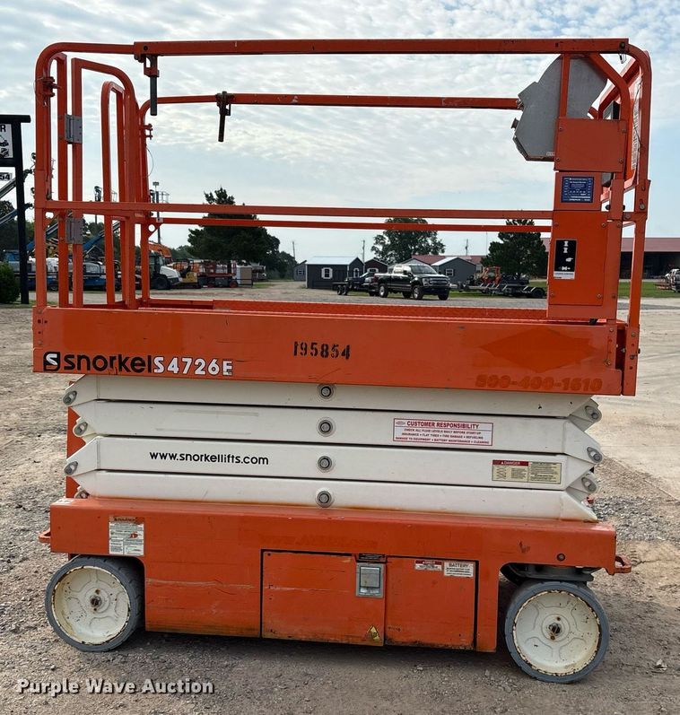 image for item DY0576 2017 Snorkle S4726E scissor lift