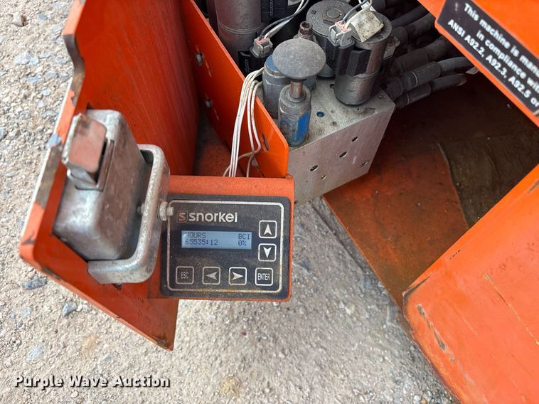 image for item DY0576 2017 Snorkle S4726E scissor lift