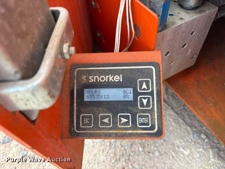 image for item DY0576 2017 Snorkle S4726E scissor lift