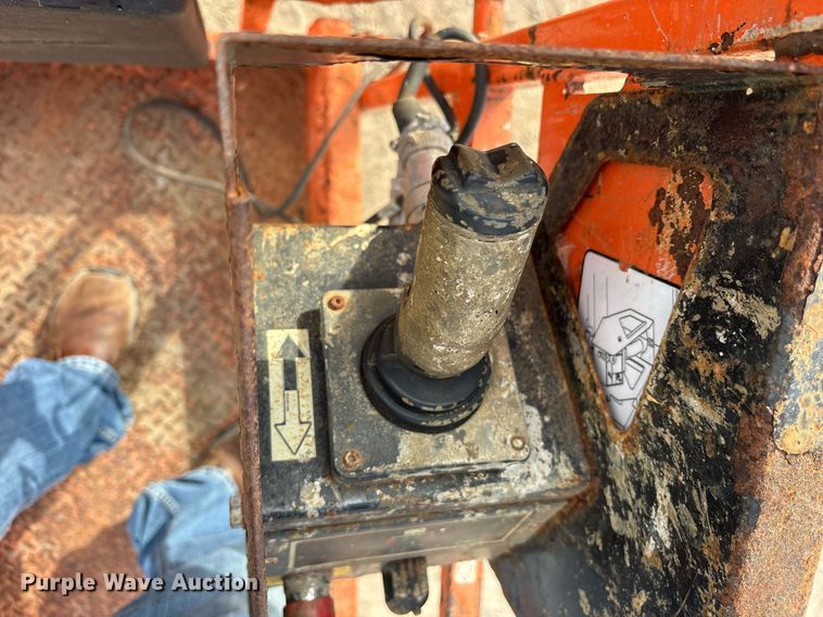 image for item DY0578 2017 JLG 1932R scissor lift