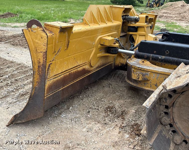 image for item DY0579 2017 Caterpillar D6N LGP dozer