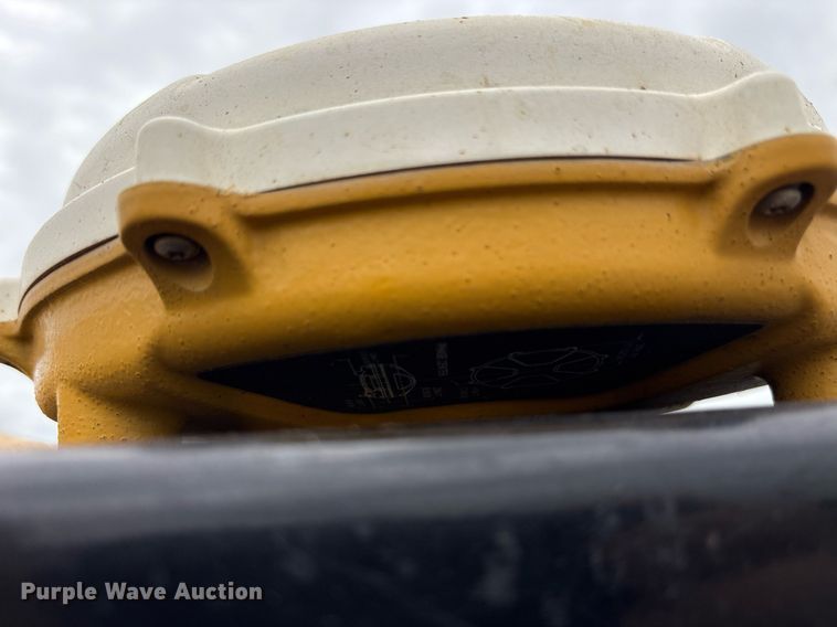 image for item DY0579 2017 Caterpillar D6N LGP dozer