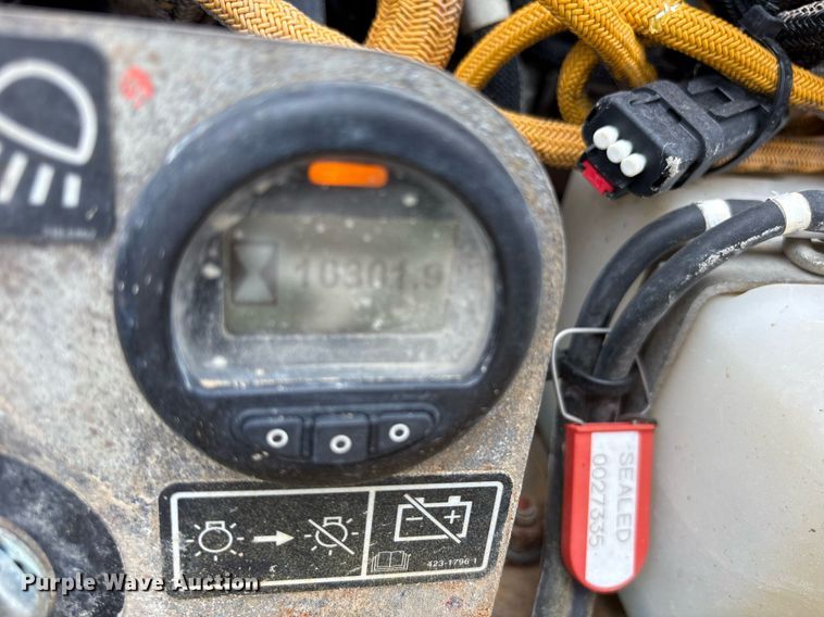 image for item DY0579 2017 Caterpillar D6N LGP dozer