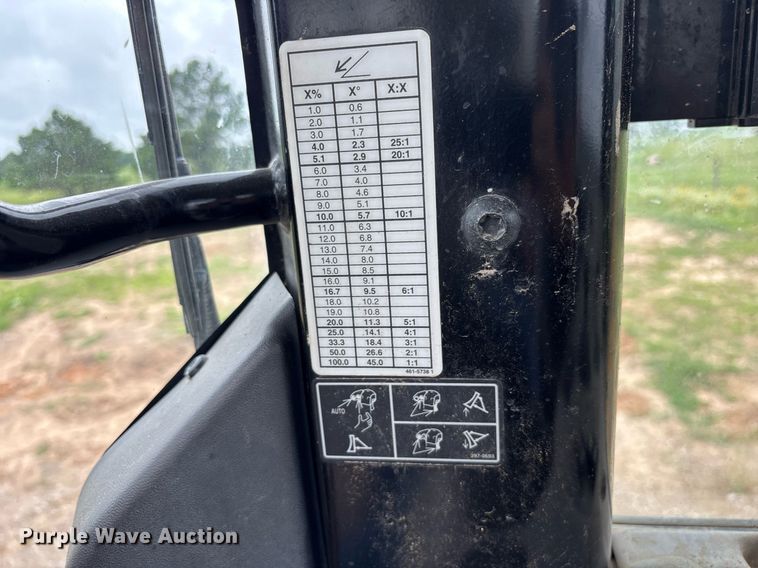 image for item DY0579 2017 Caterpillar D6N LGP dozer