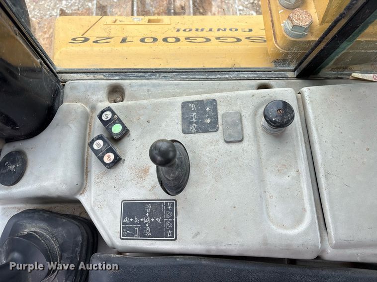 image for item DY0579 2017 Caterpillar D6N LGP dozer